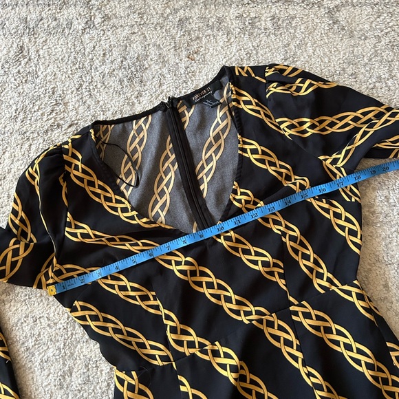 Forever 21 Dress Sz Small Medium Black Chain Print Long Sleeve Knit - Picture 6 of 7